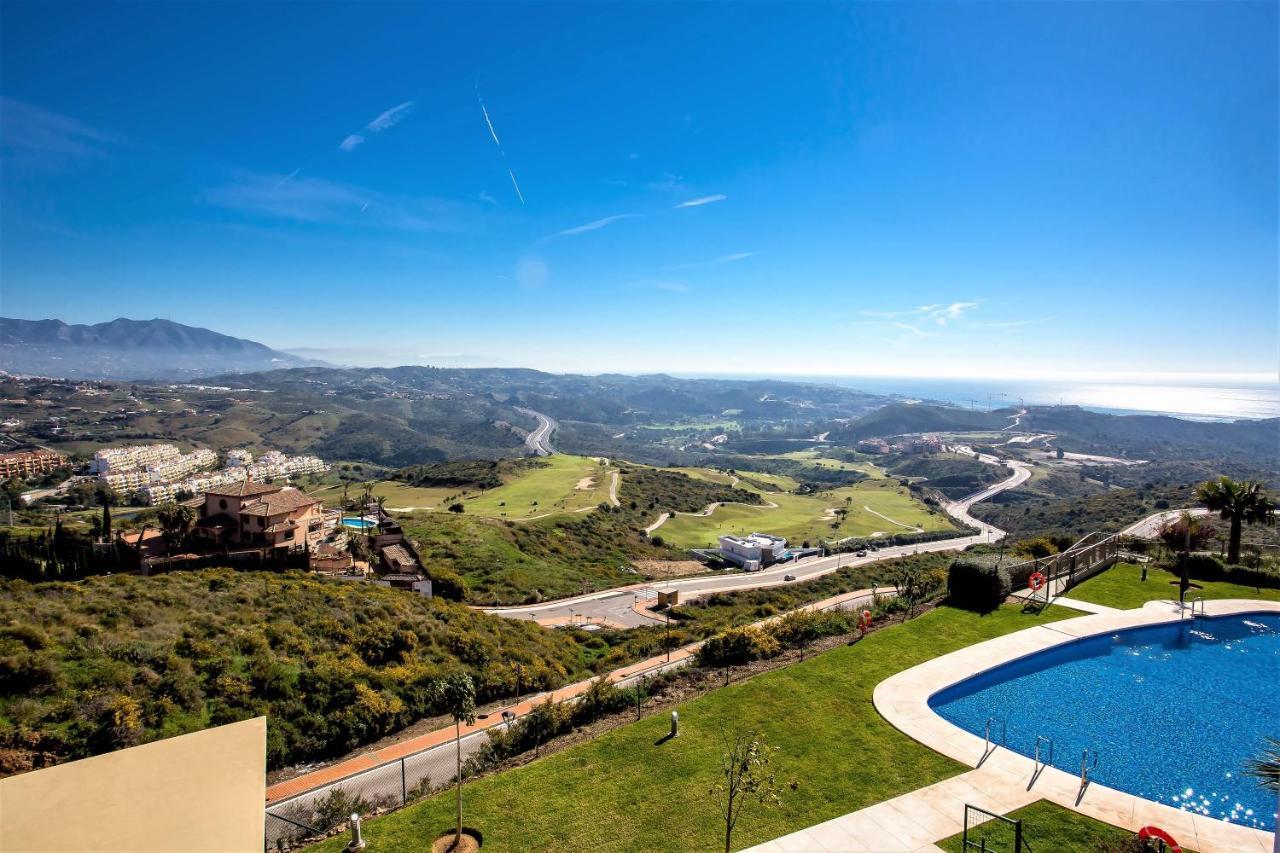 BT65 - Spectacular Golf, Sea&Mountain Views Apartamento Sitio de Calahonda Exterior foto